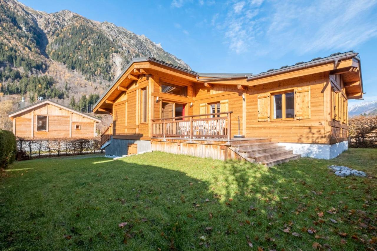 Family Cottage With Balcony In Chamonix Extérieur photo